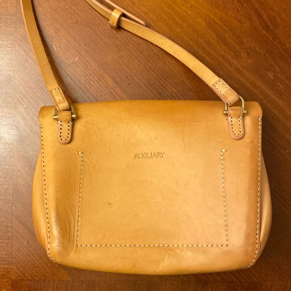 Arizitia Auxiliary Dalen Mini Leather Bag - Picture 4 of 9
